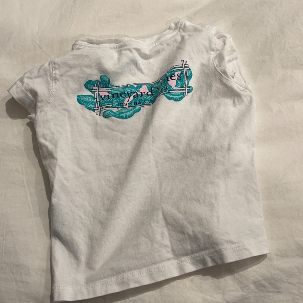 Vineyard vines T-shirt